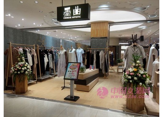 服装导购必背的58条服装面料知识与应对技巧(图2) 服装导购必背的58条服装面料知识与应对技巧(图2)