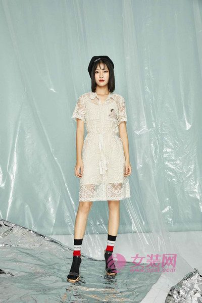 夏柏 一件蕾丝裙完成女生的蕾丝梦[图1]
