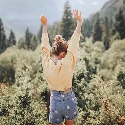 这三个柔和又好特别的颜色很适合夏天穿！搭起来独特不一般！(图27)