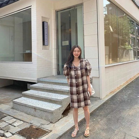 ​2019最时髦的30套穿搭，照着穿就对了!(图18)