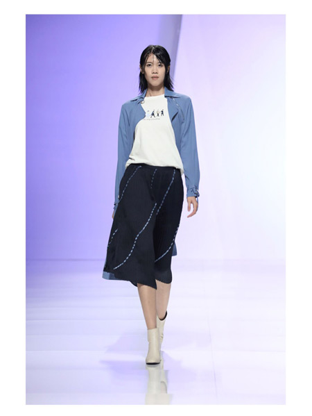 FA LOUINA 女装湖北松滋店盛大开业啦!(图9) FA LOUINA 女装湖北松滋店盛大开业啦!(图9)