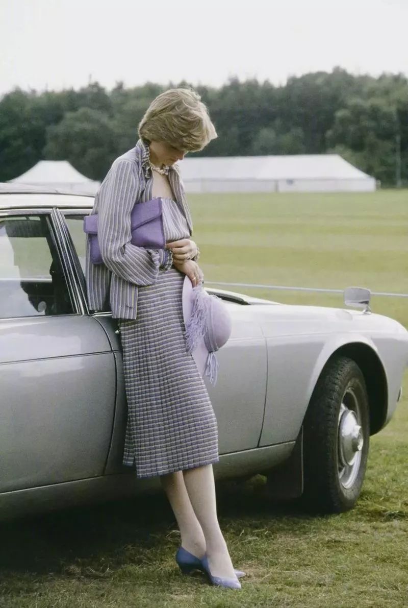 有一种高级叫“同色系”，这样穿真的好看炸了！！(图13)