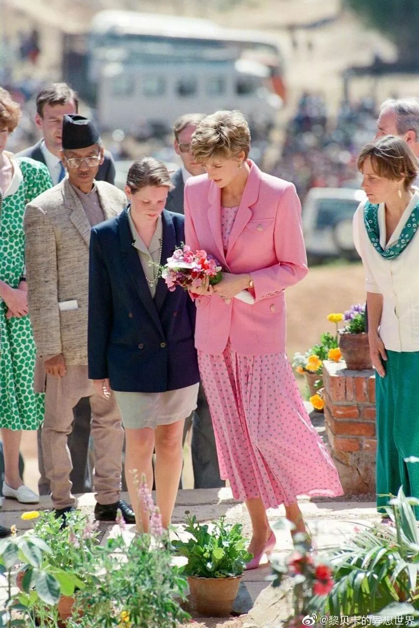 有一种高级叫“同色系”，这样穿真的好看炸了！！(图14)