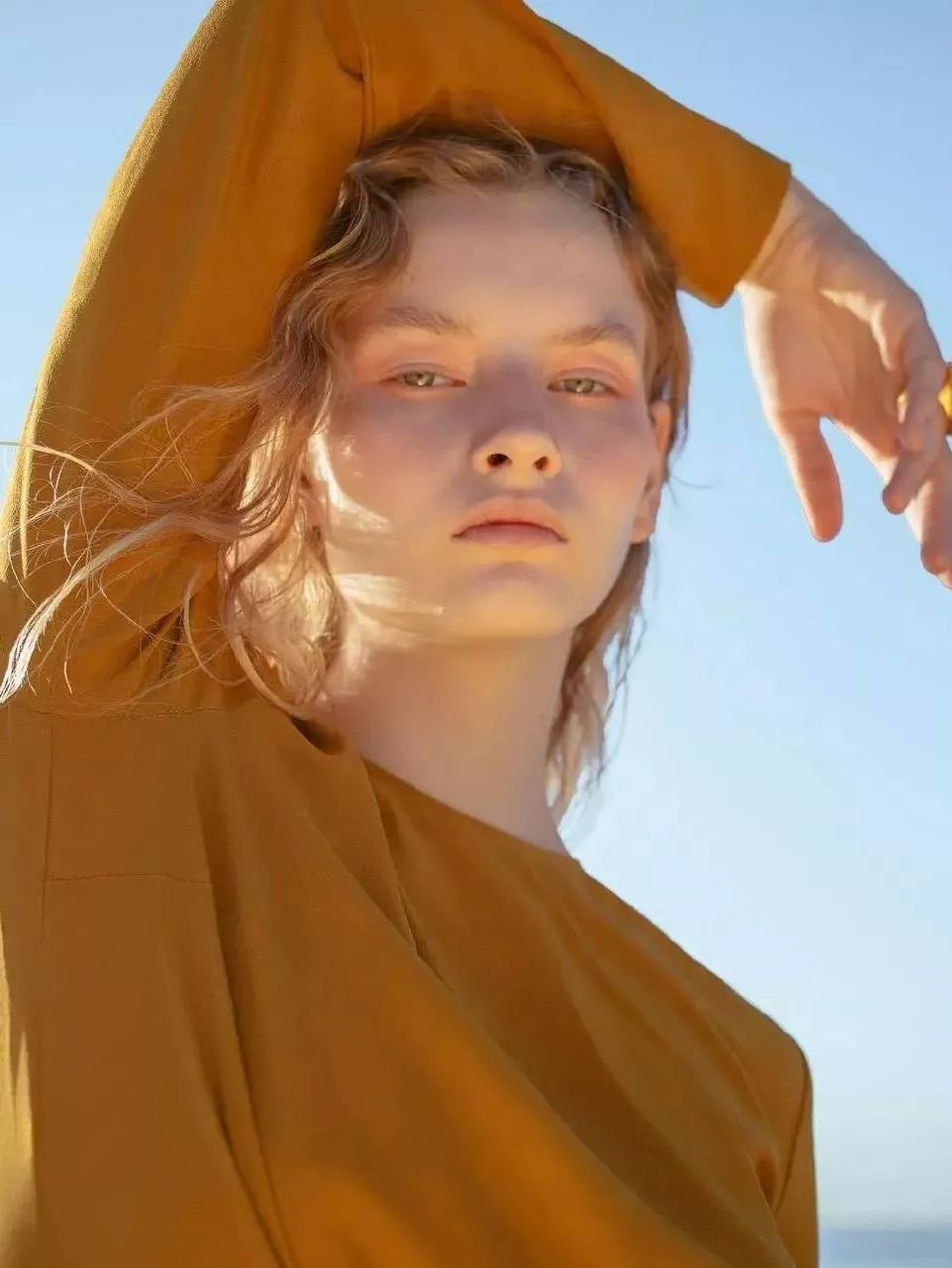 2019秋冬女装流行色 下半年穿这些色彩时尚!(图54) 2019秋冬女装流行色 下半年穿这些色彩时尚!(图54)