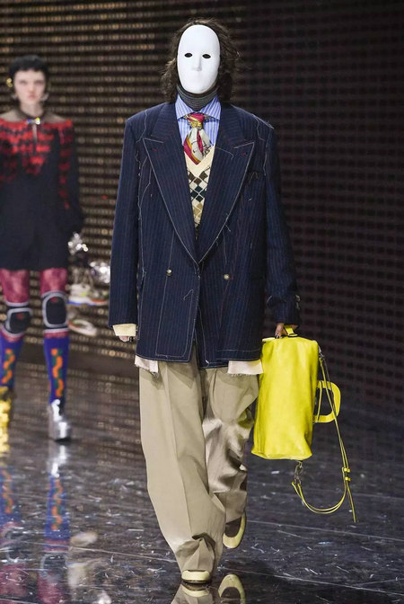 2019秋冬最流行的10件单品，照着进货一定大卖！(图18)