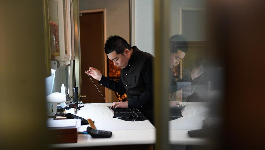 2020TCE服装定制展 时光终究让我变成了你，我的恩师！(图10)