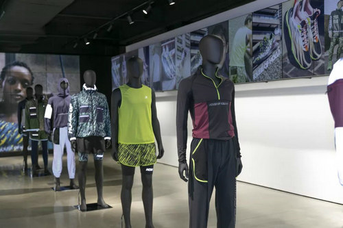 伦敦大秀国潮来袭，中国运动品牌特步跑出特别的一步 (图38)