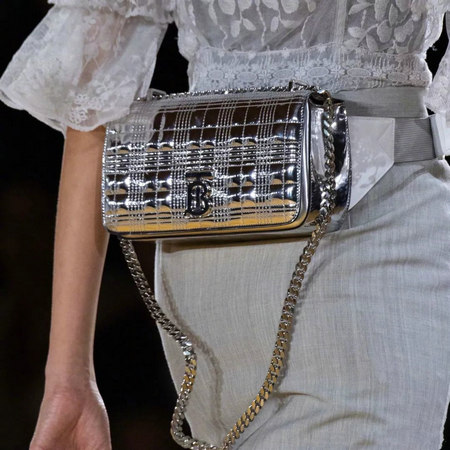 Burberry 2020春夏系列 让人看了就很有购买欲(图40) Burberry 2020春夏系列 让人看了就很有购买欲(图40)