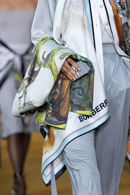Burberry 2020春夏系列 让人看了就很有购买欲(图57) Burberry 2020春夏系列 让人看了就很有购买欲(图57)