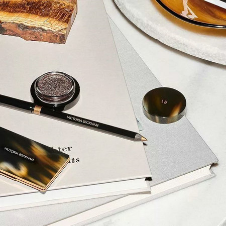 Victoria Beckham 2020春夏系列大秀 贝嫂全家助阵(图34)