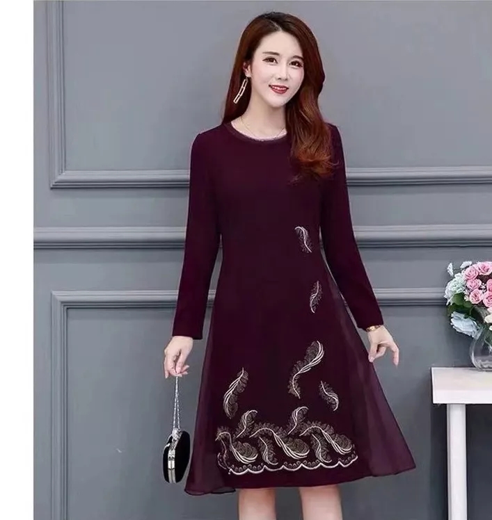 HYQ花月秋品牌女装新疆乌鲁木齐店新店开业,秋冬款6.8-8.8折(图12) HYQ花月秋品牌女装新疆乌鲁木齐店新店开业,秋冬款6.8-8.8折(图12)