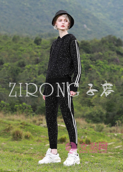 子容女装品牌2019时尚单品搭配(图2)