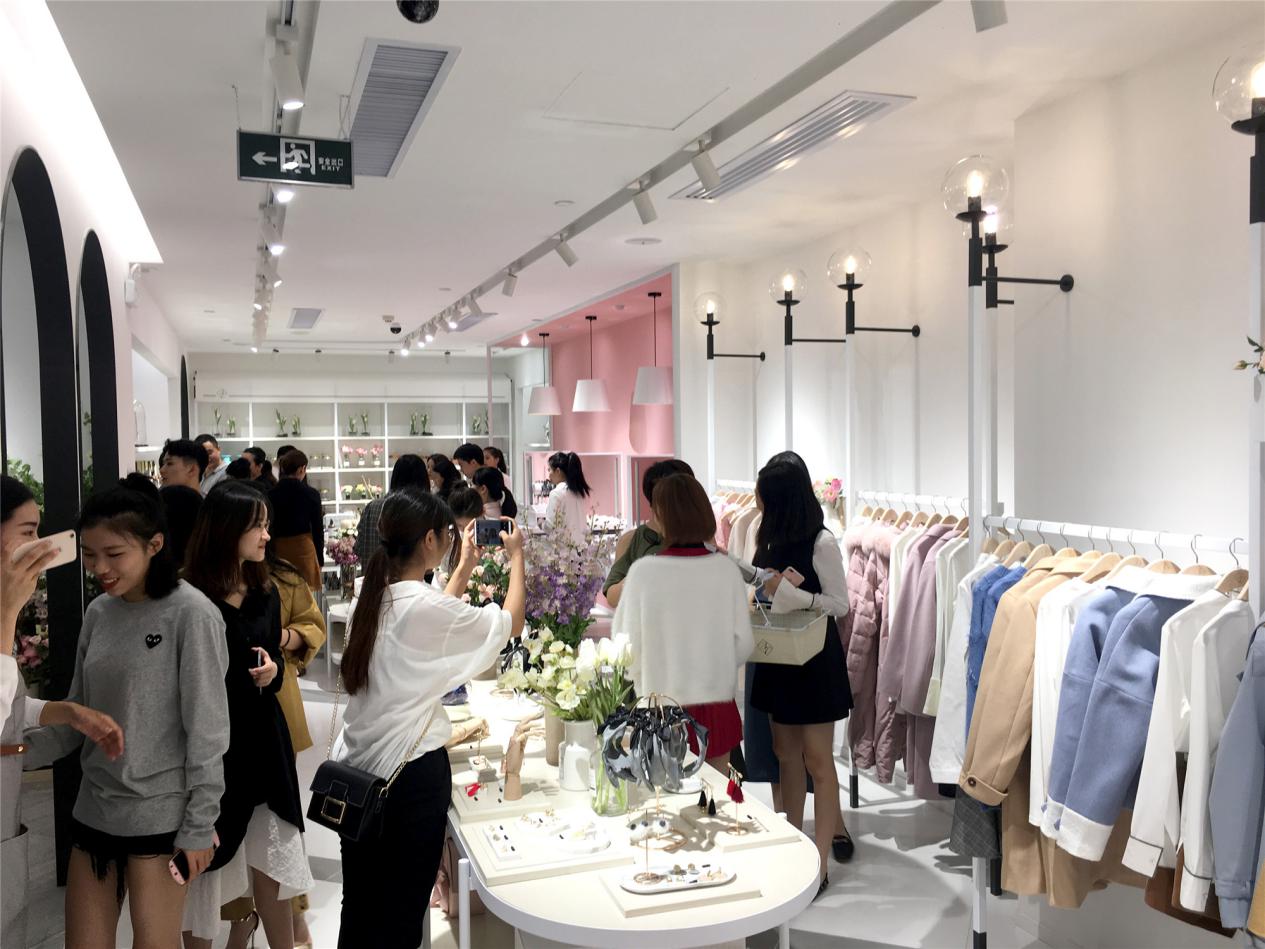  37&deg;生活美学女装实体店有前景吗？[图1]