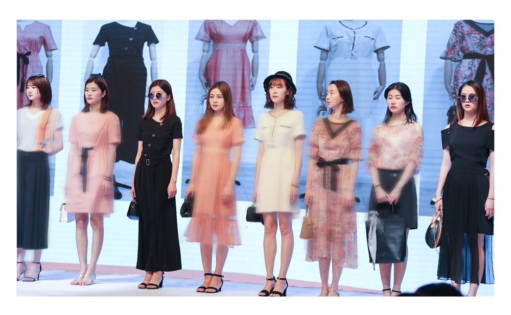 SIYUTN 丝雨桐 夏日·印记 2020夏季新品发布会圆满落幕!(图8) SIYUTN 丝雨桐 夏日·印记 2020夏季新品发布会圆满落幕!(图8)
