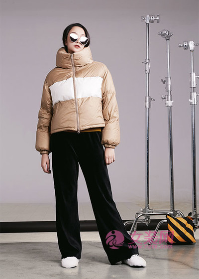 阿莱贝琳女装品牌 2019新款时尚羽绒服 展现你的迷人魅力(图3) 阿莱贝琳女装品牌 2019新款时尚羽绒服 展现你的迷人魅力(图3)
