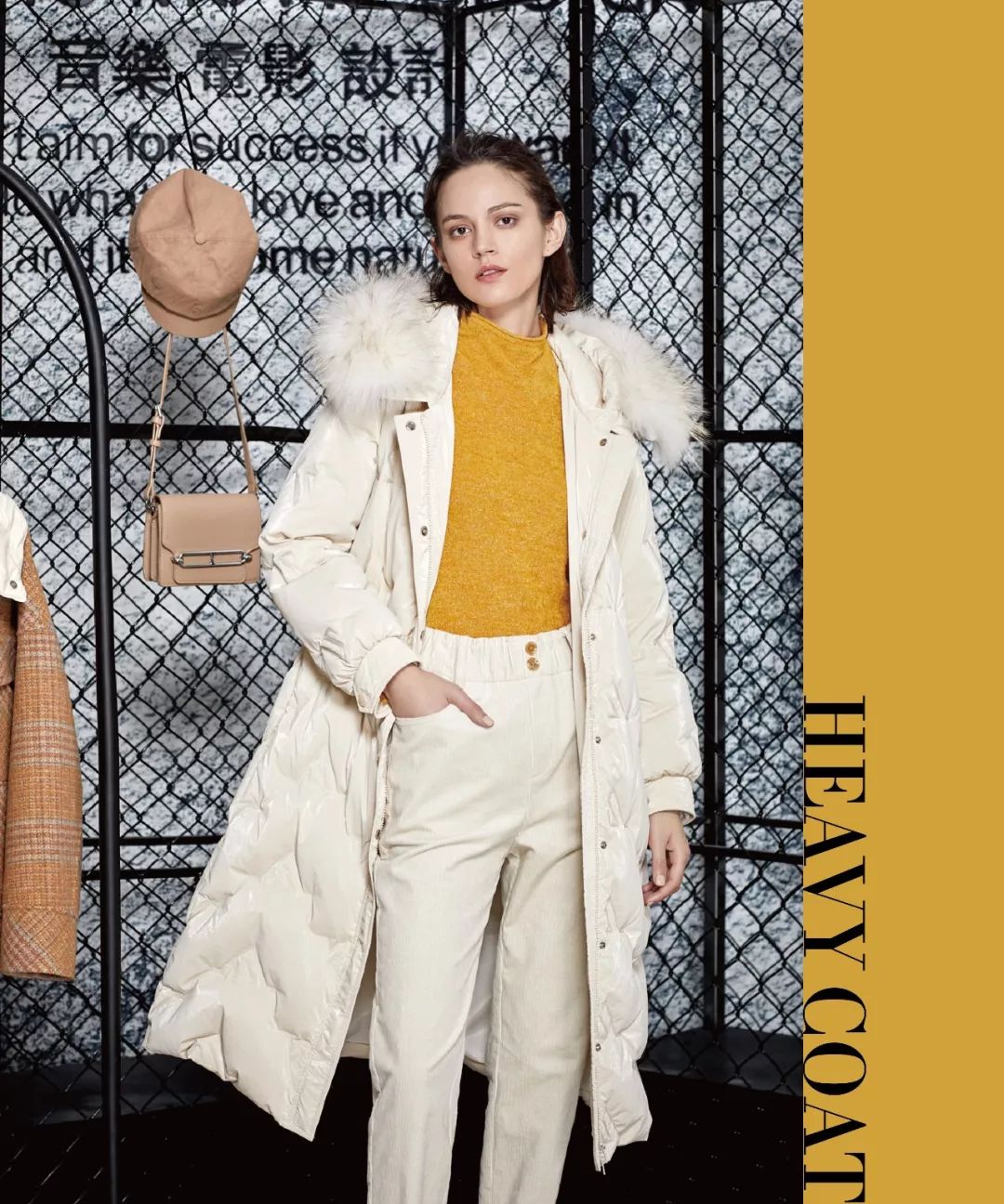 苏昔女装冬季羽绒服新品 有了TA，保暖时髦两不误！[图2]