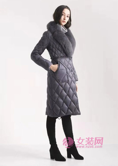 阿莱贝琳女装品牌黑色系也可以穿出知性温柔[图3]