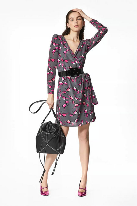 仅16套look?这可能是我见过最简单的Emporio Armani (图1) 仅16套look?这可能是我见过最简单的Emporio Armani (图1)