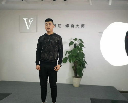 华丹尼2020秋《致敬大师》线上新品发布会圆满完成(图13) 华丹尼2020秋《致敬大师》线上新品发布会圆满完成(图13)