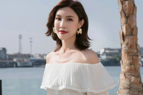 ANOTHER ONE 丨春天的小心机,都在小衫里...(图15) ANOTHER ONE 丨春天的小心机,都在小衫里...(图15)