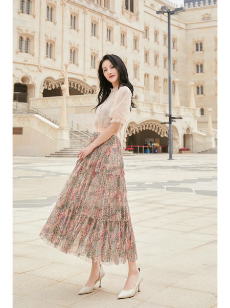 ANOTHER ONE 2020夏季新品上市 花裙集萃 满眼明媚(图9) ANOTHER ONE 2020夏季新品上市 花裙集萃 满眼明媚(图9)