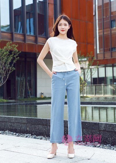 汀丁可 夏季不知道怎么穿？来看看这几组小个子夏季穿搭[图3]