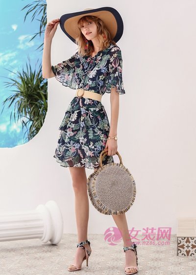 百图夏季想穿出“仙女裙”的feel 多套连衣裙穿搭攻略必须get(图3) 百图夏季想穿出“仙女裙”的feel 多套连衣裙穿搭攻略必须get(图3)