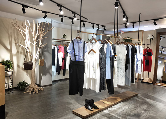 服装店库存太多清不掉?用这5大清货技巧最有效! (图2) 服装店库存太多清不掉?用这5大清货技巧最有效! (图2)