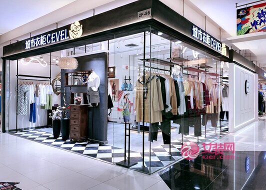 服装店铺一个月采一次货，如何上市最合理？(图1)