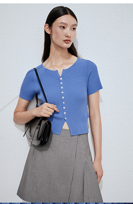 3COLOUR三彩夏装上新 夏日针织 时髦织艺里的沁凉海风(图5) 3COLOUR三彩夏装上新 夏日针织 时髦织艺里的沁凉海风(图5)