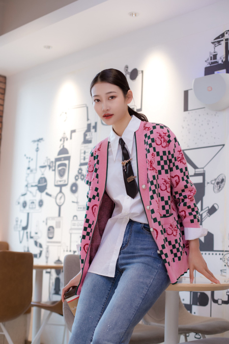 熙嬅女装2023春季新品品鉴会诚邀您莅临参加!(图7) 熙嬅女装2023春季新品品鉴会诚邀您莅临参加!(图7)