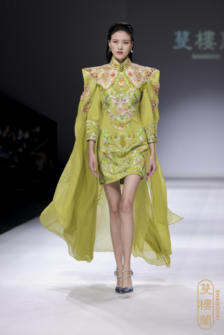 蔓楼兰 游仙·梦2023春夏高定新品发布亮相上海时装周	(图16)