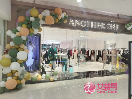 欢度国庆！ANOTHER ONE女装喜迎两家新店开业！(图8)