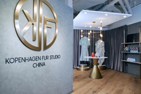 集合不同穿搭风,哥本哈根引领皮草新流行(图5) 集合不同穿搭风,哥本哈根引领皮草新流行(图5)